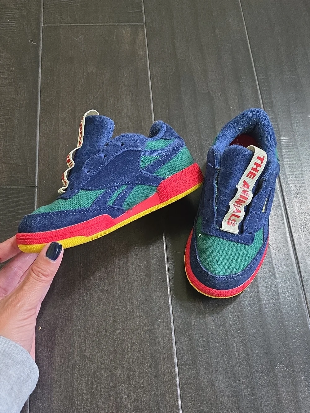 Kids Navy & Green Low-Top Sneakers